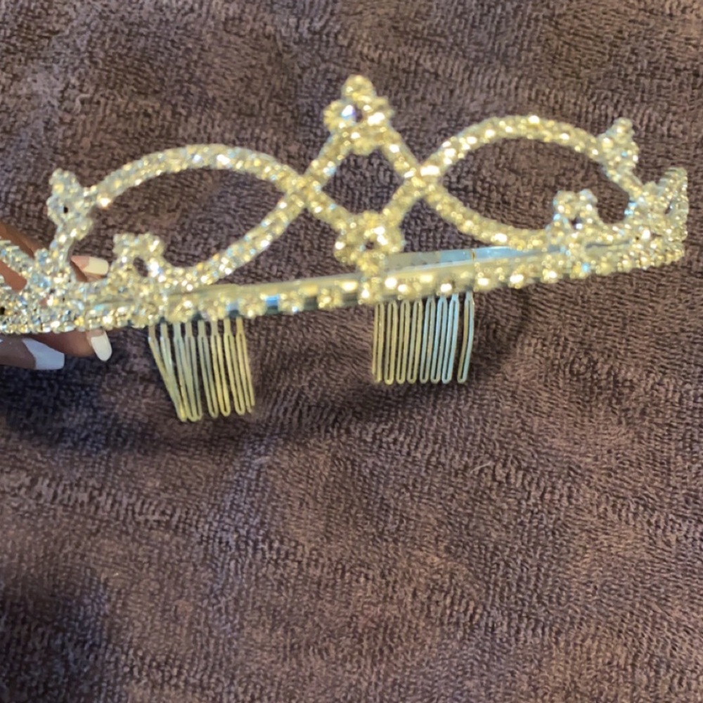 Tiara Crown
